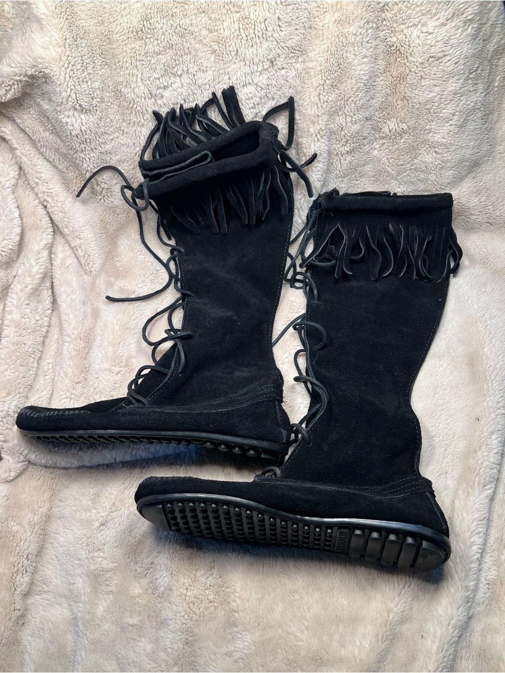 Minnetonka Front Lace Knee High Boots womens size 7